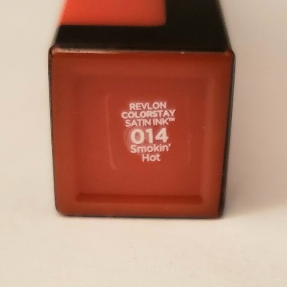 Revlon Smokin' Hot Colorstay Satin Ink Color Stay 014 Smoking Hot Pink Lipstick - Picture 2 of 7